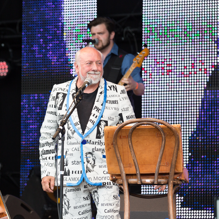 Urbanus en de Fanfaar @ Popeiland 2014, picture 15, photographed by Guy Danneels - FrontView Magazine