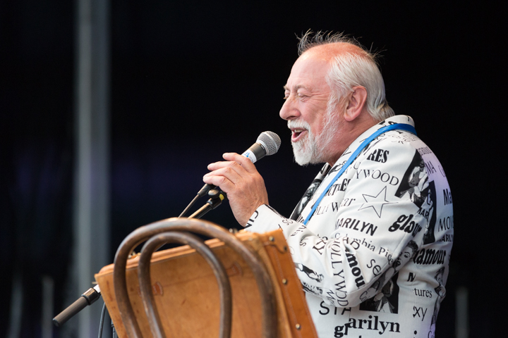 Urbanus en de Fanfaar @ Popeiland 2014, picture 30, photographed by Guy Danneels - FrontView Magazine