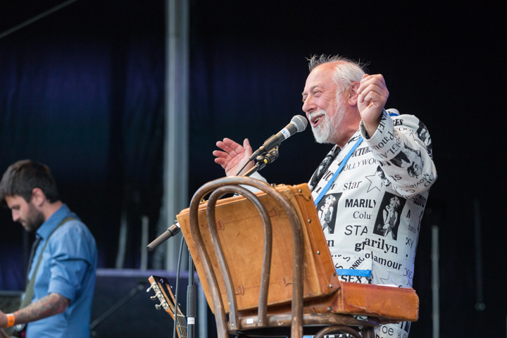 Urbanus en de Fanfaar @ Popeiland 2014, picture 31, photographed by Guy Danneels - FrontView Magazine