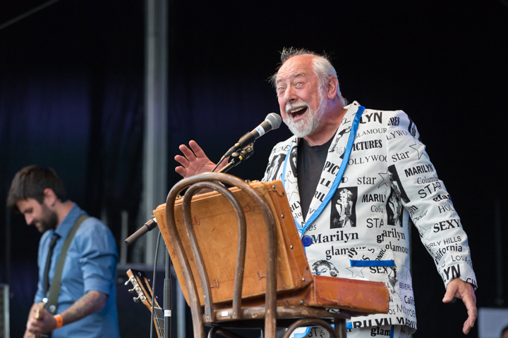 Urbanus en de Fanfaar @ Popeiland 2014, picture 36, photographed by Guy Danneels - FrontView Magazine