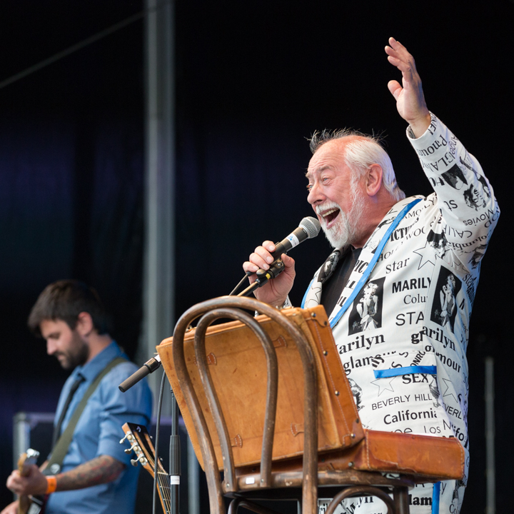 Urbanus en de Fanfaar @ Popeiland 2014, picture 37, photographed by Guy Danneels - FrontView Magazine