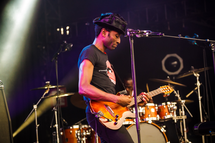 Keziah Jones @ Couleur Café, picture 8, photographed by Tristan Herftijd - FrontView Magazine