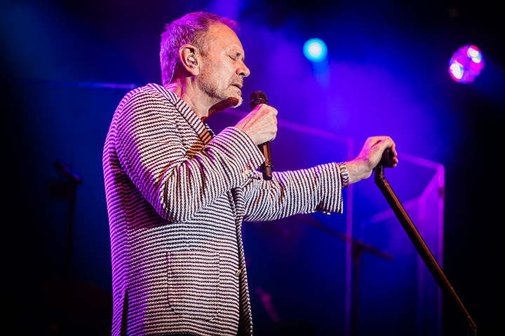 Rob de Nijs @ Genk on Stage 2014, picture 1, photographed by Elke Briers - FrontView Magazine