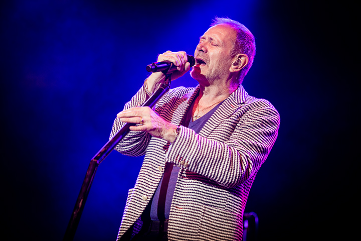 Rob de Nijs @ Genk on Stage 2014, picture 3, photographed by Elke Briers - FrontView Magazine