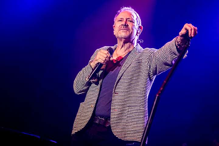 Rob de Nijs @ Genk on Stage 2014, picture 5, photographed by Elke Briers - FrontView Magazine