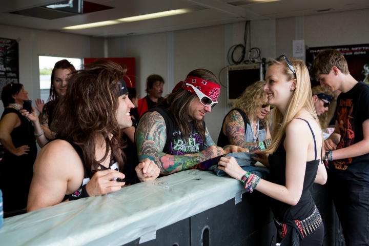 Sfeer & Publiek op vrijdag @ Graspop Metal Meeting 2014, picture 21, photographed by Dorien Goetschalckx, Elsy Roymans, Jens Dehaes, Koen Van Den Broeck, Peter Dejongh, Stijn Verbruggen - FrontView Magazine