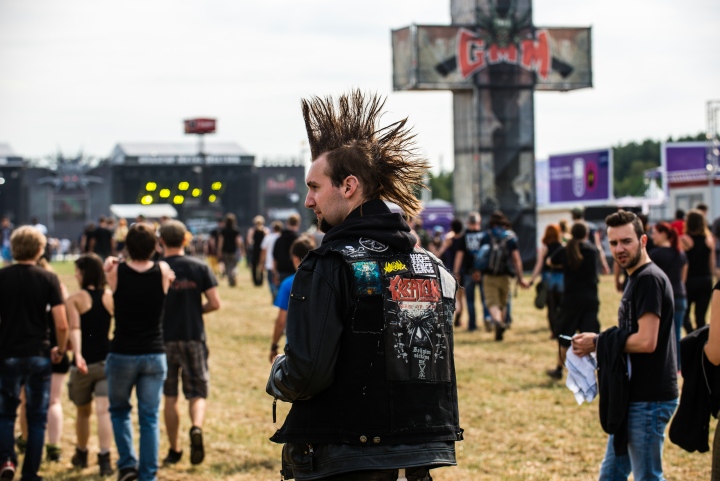 Sfeer & Publiek op vrijdag @ Graspop Metal Meeting 2014, picture 29, photographed by Dorien Goetschalckx, Elsy Roymans, Jens Dehaes, Koen Van Den Broeck, Peter Dejongh, Stijn Verbruggen - FrontView Magazine