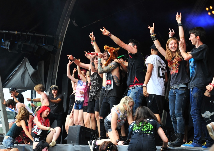 Sfeer & Publiek op vrijdag @ Graspop Metal Meeting 2014, picture 33, photographed by Dorien Goetschalckx, Elsy Roymans, Jens Dehaes, Koen Van Den Broeck, Peter Dejongh, Stijn Verbruggen - FrontView Magazine
