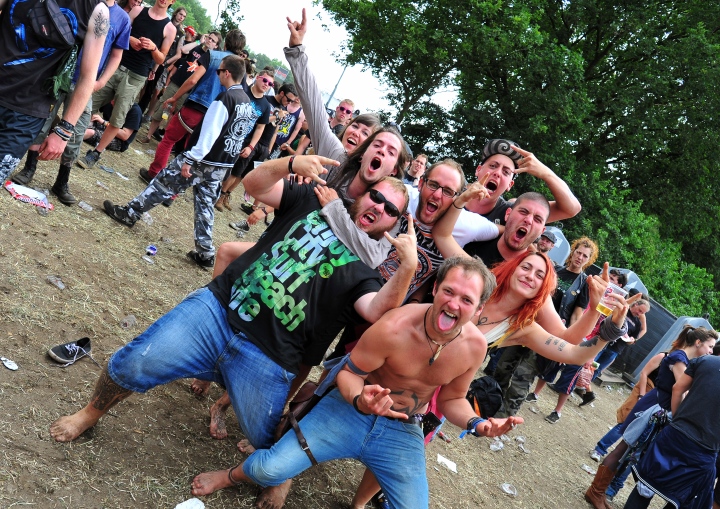 Sfeer & Publiek op vrijdag @ Graspop Metal Meeting 2014, picture 34, photographed by Dorien Goetschalckx, Elsy Roymans, Jens Dehaes, Koen Van Den Broeck, Peter Dejongh, Stijn Verbruggen - FrontView Magazine