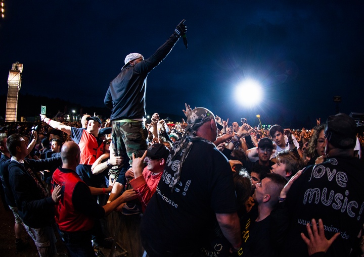 Bands en Podia Zaterdag @ Graspop Metal Meeting 2014, picture 64, photographed by Elsie, Roymans, Rudy, DeDoncker, Robin Looy,  Hans Van Hoof, Jens Dehaes, Stijn Verbruggen, Tim Tronckoe - FrontView Magazine