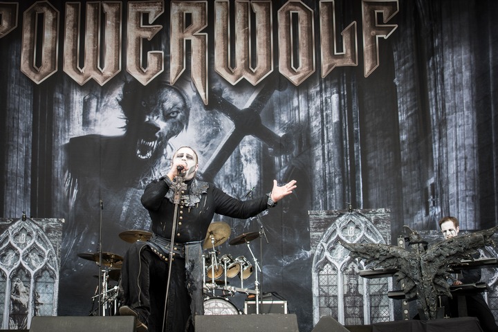 Bands en Podia Zaterdag @ Graspop Metal Meeting 2014, picture 87, photographed by Elsie, Roymans, Rudy, DeDoncker, Robin Looy,  Hans Van Hoof, Jens Dehaes, Stijn Verbruggen, Tim Tronckoe - FrontView Magazine