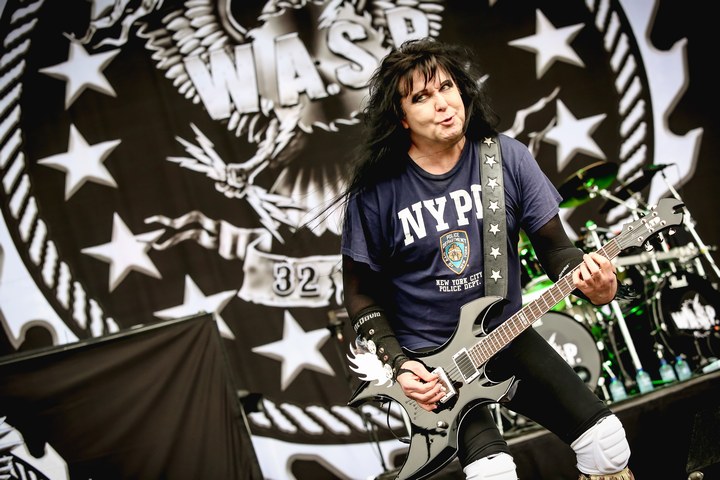 Bands en Podia Zaterdag @ Graspop Metal Meeting 2014, picture 136, photographed by Elsie, Roymans, Rudy, DeDoncker, Robin Looy,  Hans Van Hoof, Jens Dehaes, Stijn Verbruggen, Tim Tronckoe - FrontView Magazine