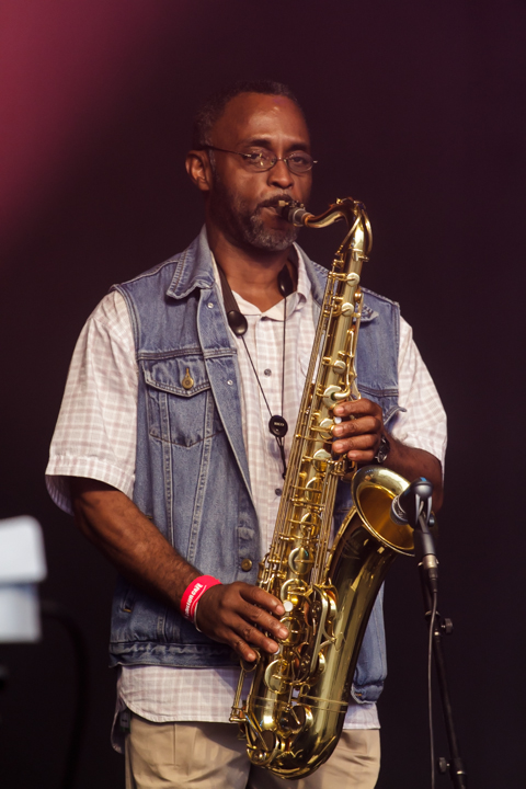 Burning Spear @ Couleur Café, picture 16, photographed by Tristan Herftijd - FrontView Magazine