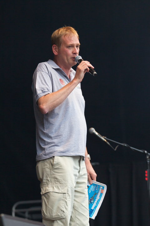 Claude Cologne @ Kanaalfeesten Dag 1 - Willebroek, picture 1, photographed by Guy Danneels - FrontView Magazine