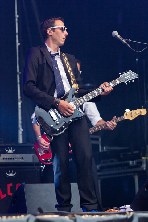 Claude Cologne @ Kanaalfeesten Dag 1 - Willebroek, picture 11, photographed by Guy Danneels - FrontView Magazine
