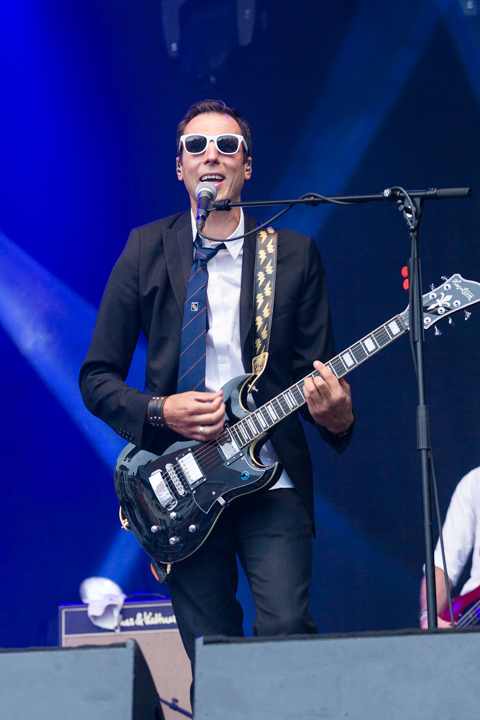 Claude Cologne @ Kanaalfeesten Dag 1 - Willebroek, picture 13, photographed by Guy Danneels - FrontView Magazine