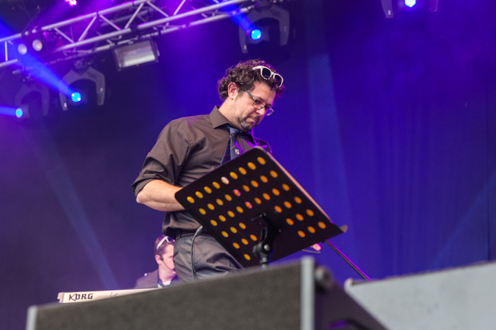Claude Cologne @ Kanaalfeesten Dag 1 - Willebroek, picture 46, photographed by Guy Danneels - FrontView Magazine