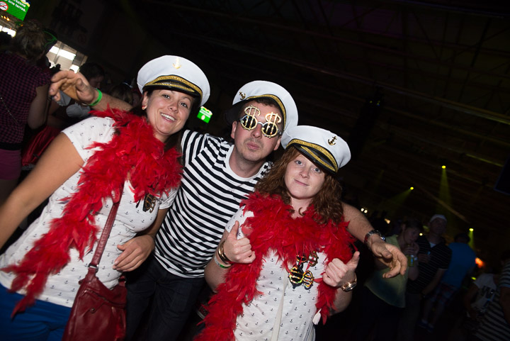 De Foute Party 2014 : sfeerbeelden at Flanders Expo, foto 3, foto's door Jonas Wallecan - FrontView Magazine