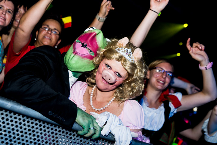 De Foute Party 2014 : sfeerbeelden at Flanders Expo, foto 10, foto's door Jonas Wallecan - FrontView Magazine