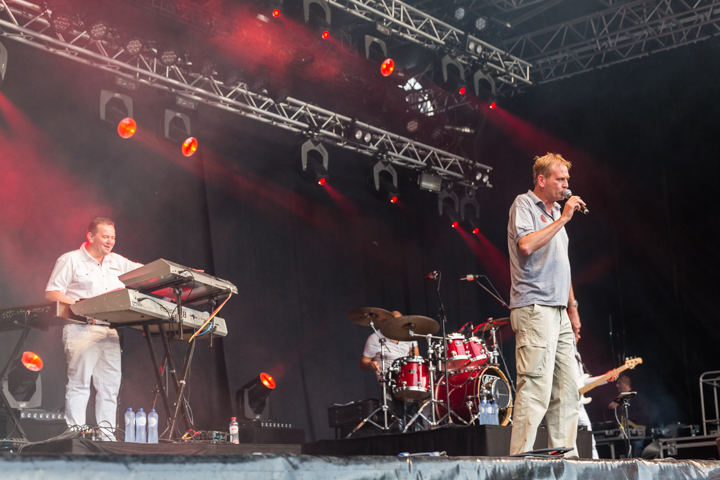 De Romeo's @ Kanaalfeesten Dag 1 - Willebroek, picture 1, photographed by Guy Danneels - FrontView Magazine