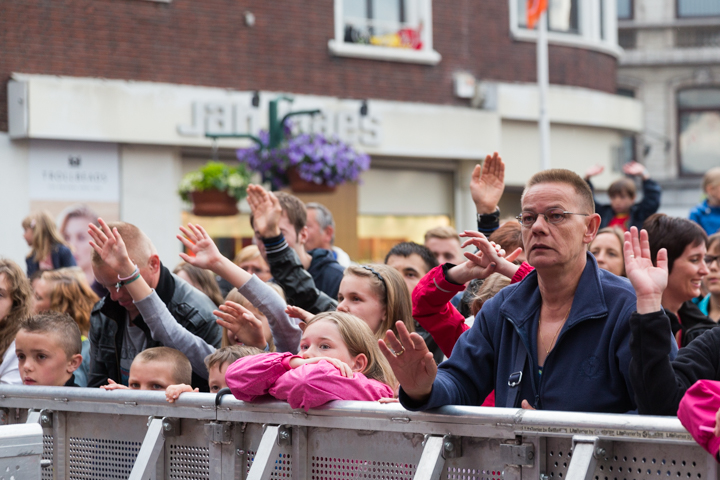 De Romeo's @ Kanaalfeesten Dag 1 - Willebroek, picture 4, photographed by Guy Danneels - FrontView Magazine