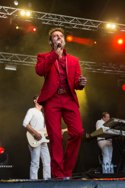 De Romeo's @ Kanaalfeesten Dag 1 - Willebroek, picture 9, photographed by Guy Danneels - FrontView Magazine
