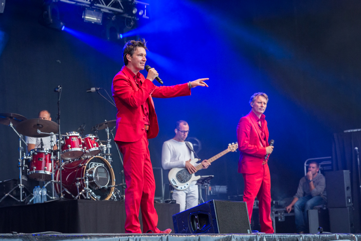 De Romeo's @ Kanaalfeesten Dag 1 - Willebroek, picture 28, photographed by Guy Danneels - FrontView Magazine
