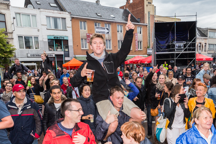Sfeer & Publieksfoto's @ Kanaalfeesten Dag 1 - Willebroek, foto 30, foto's door Guy Danneels - FrontView Magazine