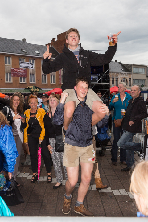 Sfeer & Publieksfoto's @ Kanaalfeesten Dag 1 - Willebroek, foto 31, foto's door Guy Danneels - FrontView Magazine