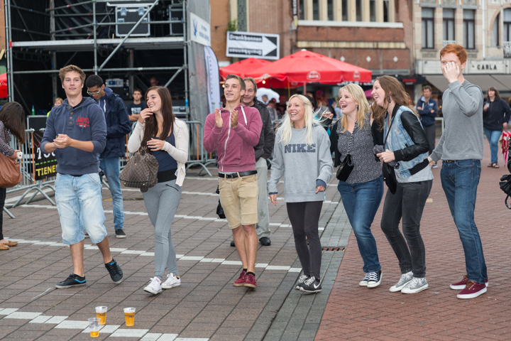 Sfeer & Publieksfoto's @ Kanaalfeesten Dag 1 - Willebroek, foto 35, foto's door Guy Danneels - FrontView Magazine