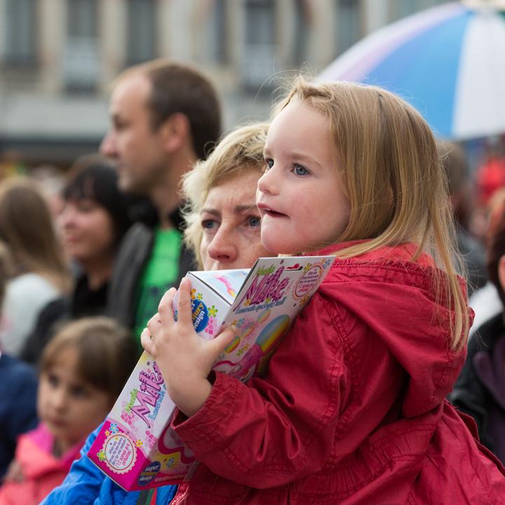 Sfeer & Publieksfoto's @ Kanaalfeesten Dag 1 - Willebroek, foto 78, foto's door Guy Danneels - FrontView Magazine