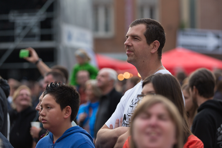 Sfeer & Publieksfoto's @ Kanaalfeesten Dag 1 - Willebroek, foto 79, foto's door Guy Danneels - FrontView Magazine