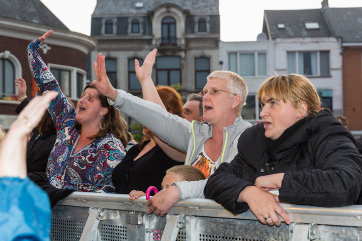 Sfeer & Publieksfoto's @ Kanaalfeesten Dag 1 - Willebroek, foto 87, foto's door Guy Danneels - FrontView Magazine