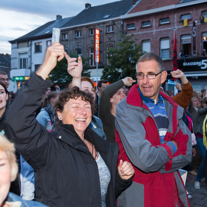 Sfeer & Publieksfoto's @ Kanaalfeesten Dag 1 - Willebroek, foto 95, foto's door Guy Danneels - FrontView Magazine