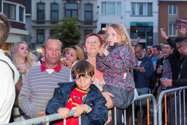 Sfeer & Publieksfoto's @ Kanaalfeesten Dag 1 - Willebroek, foto 99, foto's door Guy Danneels - FrontView Magazine