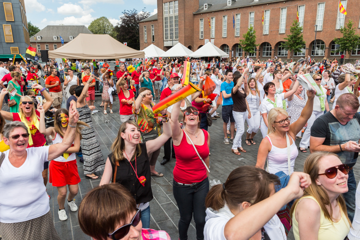 Vlaanderen Zingt 2014 @ Mortsel, picture 39, photographed by Guy Danneels - FrontView Magazine