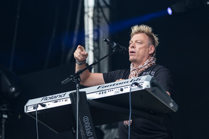 2 Fabiola @ Kanaalfeesten Dag 2 - Willebroek, picture 19, photographed by Guy Danneels - FrontView Magazine