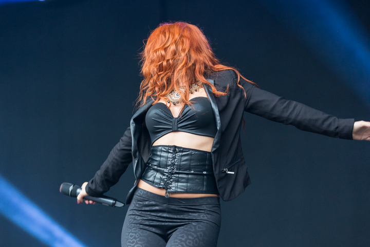 2 Fabiola @ Kanaalfeesten Dag 2 - Willebroek, picture 26, photographed by Guy Danneels - FrontView Magazine