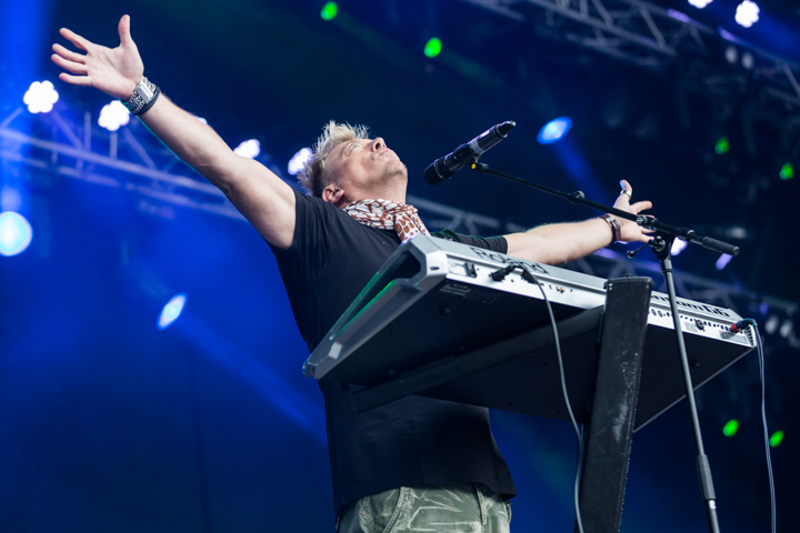 2 Fabiola @ Kanaalfeesten Dag 2 - Willebroek, picture 48, photographed by Guy Danneels - FrontView Magazine
