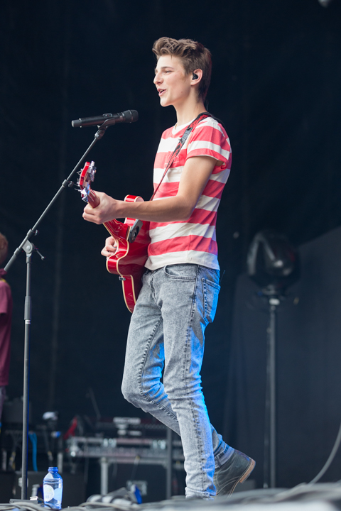 Bandits @ Kanaalfeesten Dag 2 - Willebroek, picture 10, photographed by Guy Danneels - FrontView Magazine
