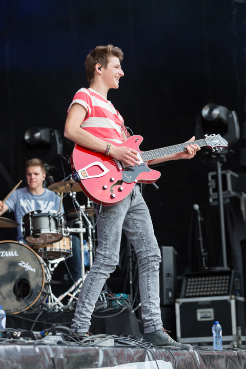 Bandits @ Kanaalfeesten Dag 2 - Willebroek, picture 17, photographed by Guy Danneels - FrontView Magazine