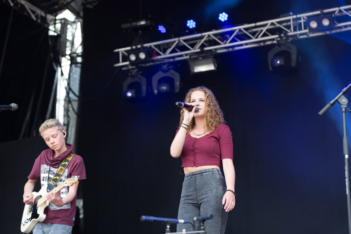 Bandits @ Kanaalfeesten Dag 2 - Willebroek, picture 28, photographed by Guy Danneels - FrontView Magazine