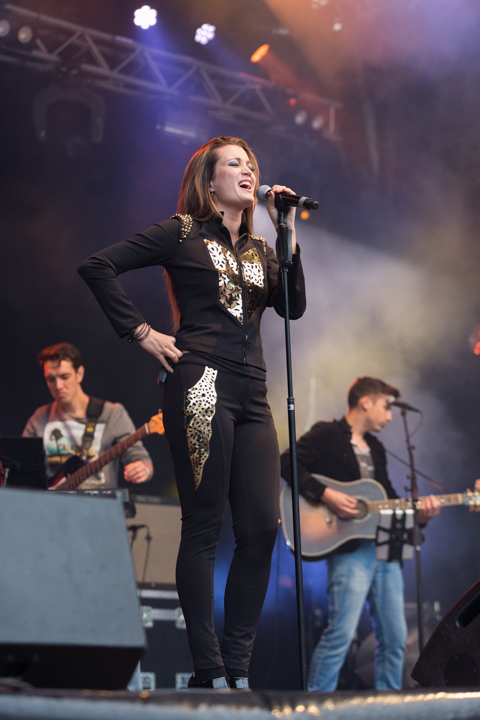Nadine @ Kanaalfeesten Dag 2 - Willebroek, foto 2, foto's door Guy Danneels - FrontView Magazine