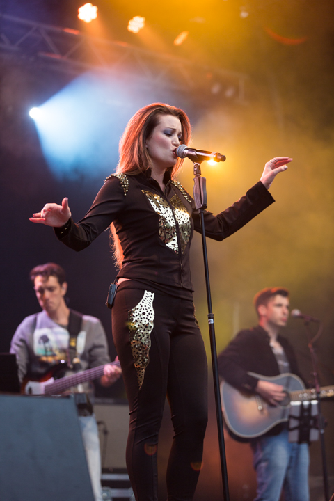 Nadine @ Kanaalfeesten Dag 2 - Willebroek, foto 4, foto's door Guy Danneels - FrontView Magazine