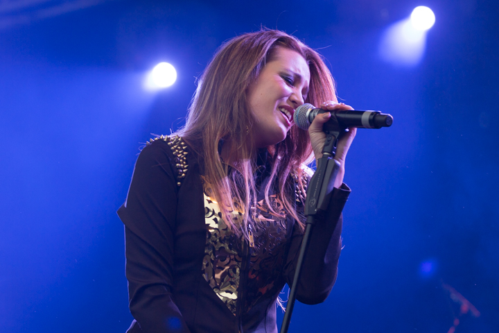 Nadine @ Kanaalfeesten Dag 2 - Willebroek, foto 17, foto's door Guy Danneels - FrontView Magazine