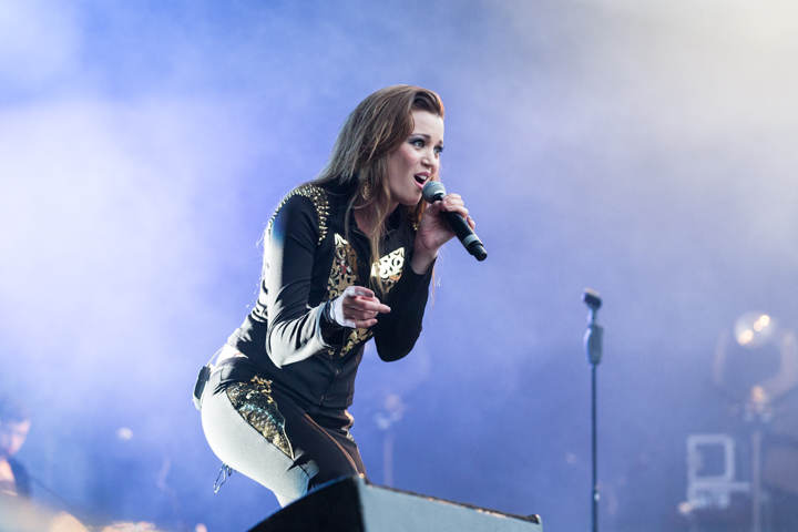 Nadine @ Kanaalfeesten Dag 2 - Willebroek, foto 36, foto's door Guy Danneels - FrontView Magazine