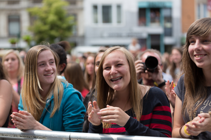 Sfeer & Publieksfoto's @ Kanaalfeesten Dag 2 - Willebroek, picture 10, photographed by Guy Danneels - FrontView Magazine