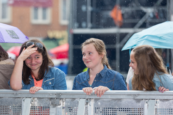 Sfeer & Publieksfoto's @ Kanaalfeesten Dag 2 - Willebroek, picture 32, photographed by Guy Danneels - FrontView Magazine