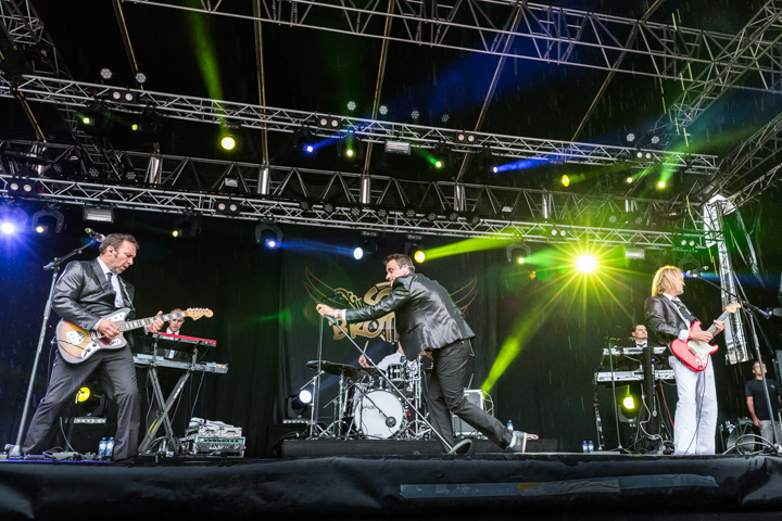 Soulbrothers @ Kanaalfeesten Dag 2 - Willebroek, picture 8, photographed by Guy Danneels - FrontView Magazine