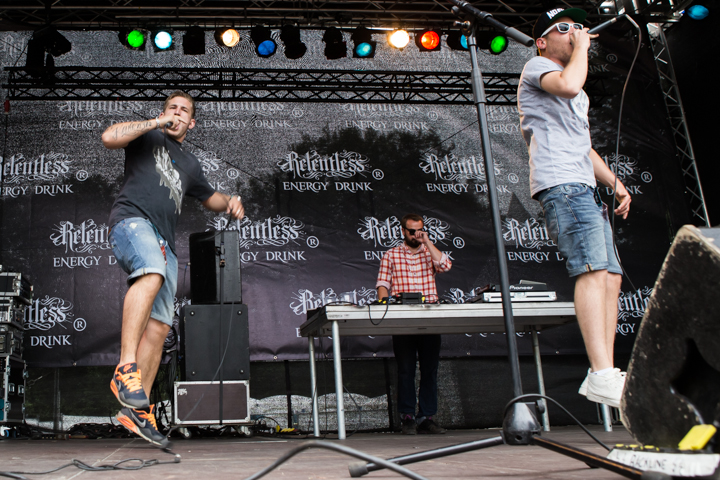 257ers @ Vainstream Rockfest 2014, picture 8, photographed by Dorien Goetschalckx - FrontView Magazine
